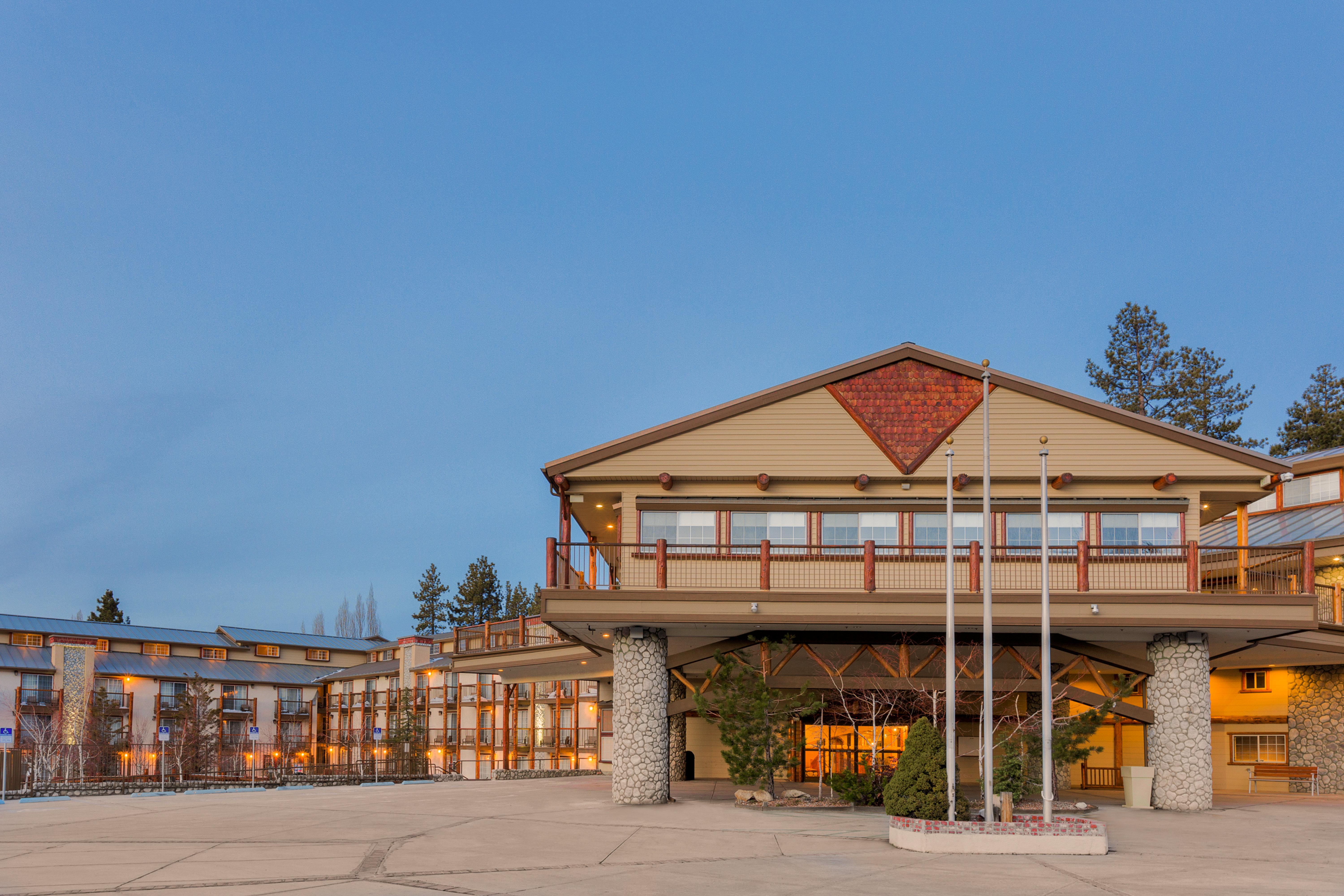 Holiday Inn Resort The Lodge At Big Bear Lake By Ihg Buitenkant foto